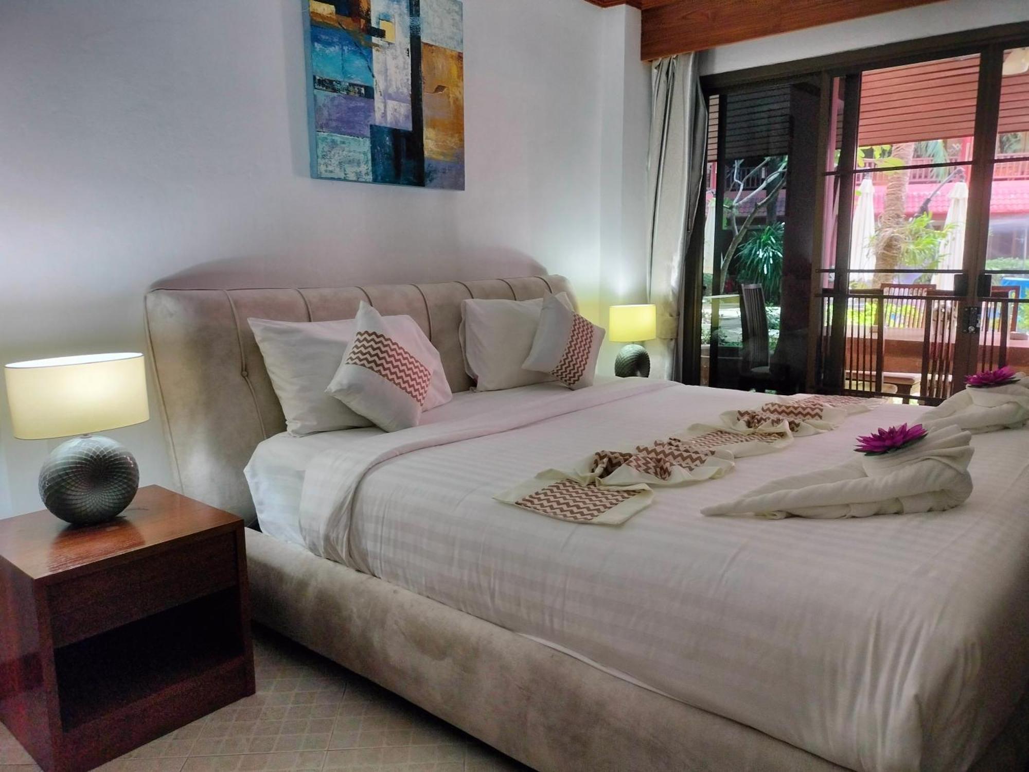 Sai Rougn Apartment Patong Zewnętrze zdjęcie