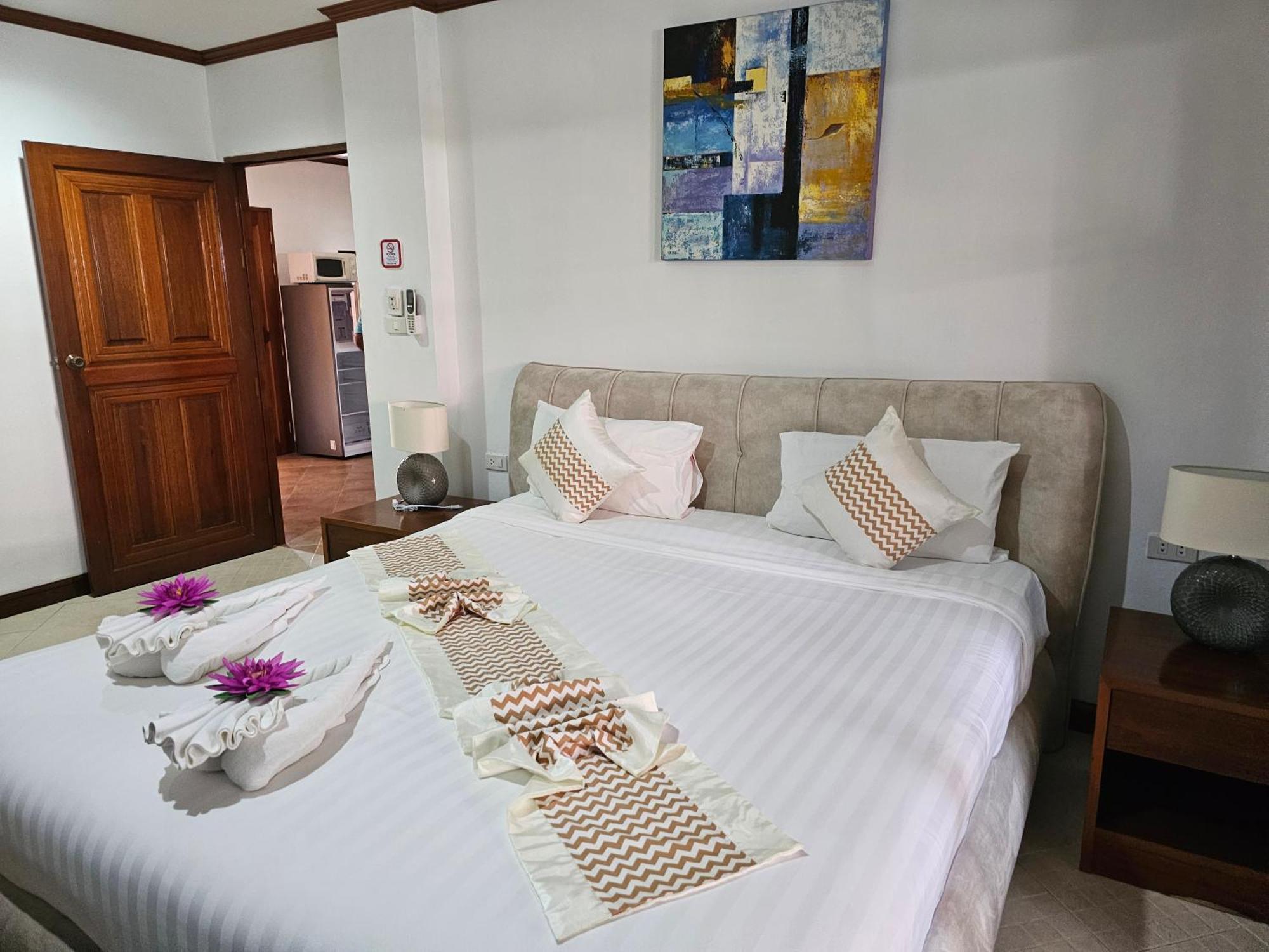 Sai Rougn Apartment Patong Zewnętrze zdjęcie