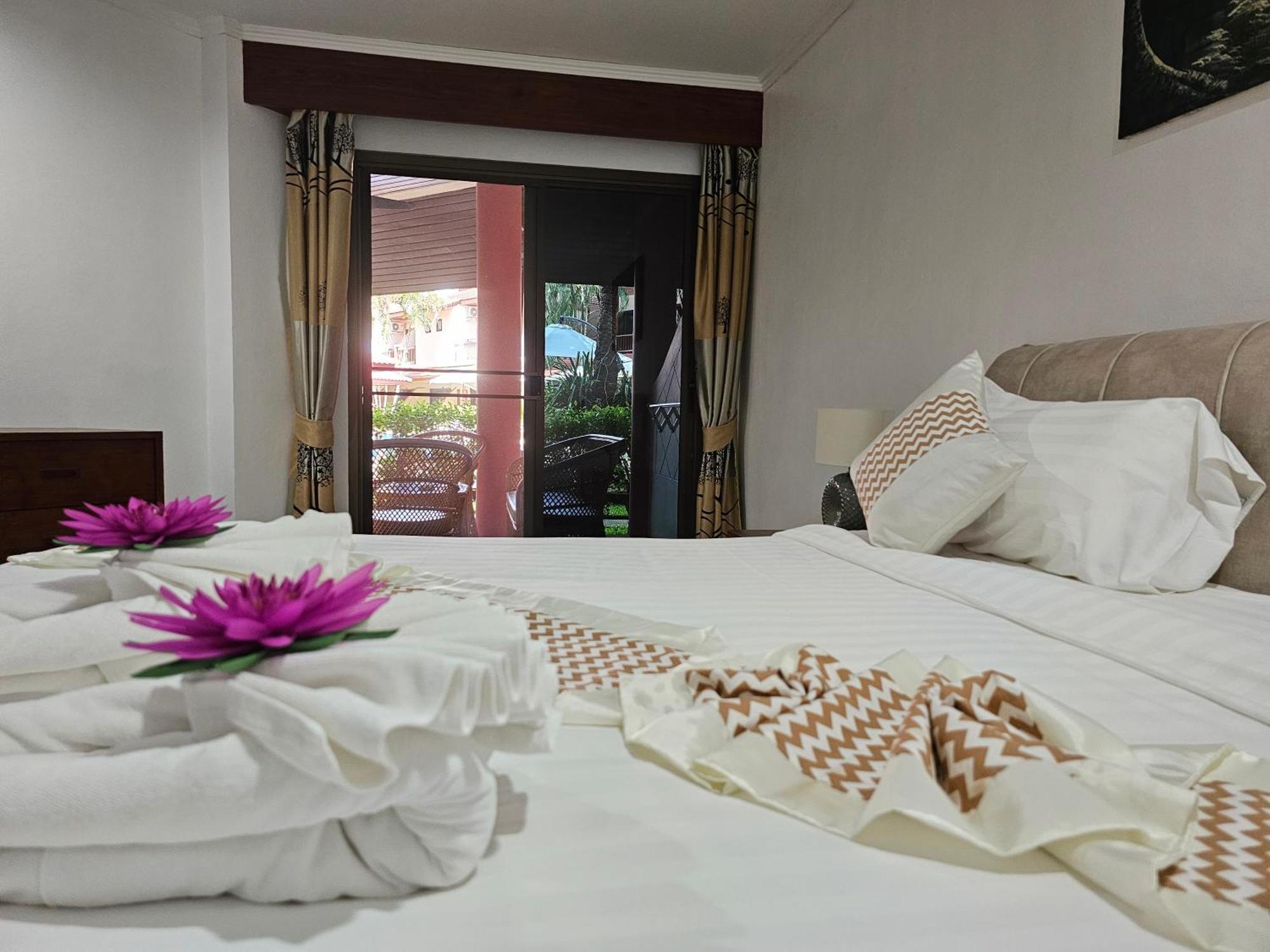 Sai Rougn Apartment Patong Zewnętrze zdjęcie
